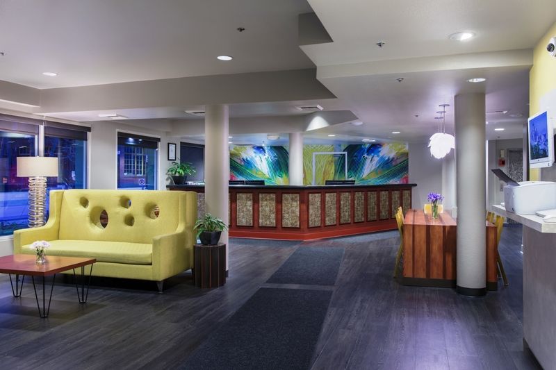 Inn Belltown 3*