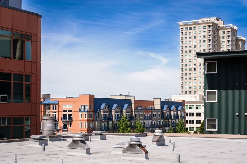 Belltown 3*