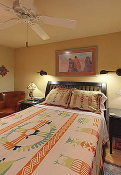 Bed & Breakfast Sleeping Bulldog 4*