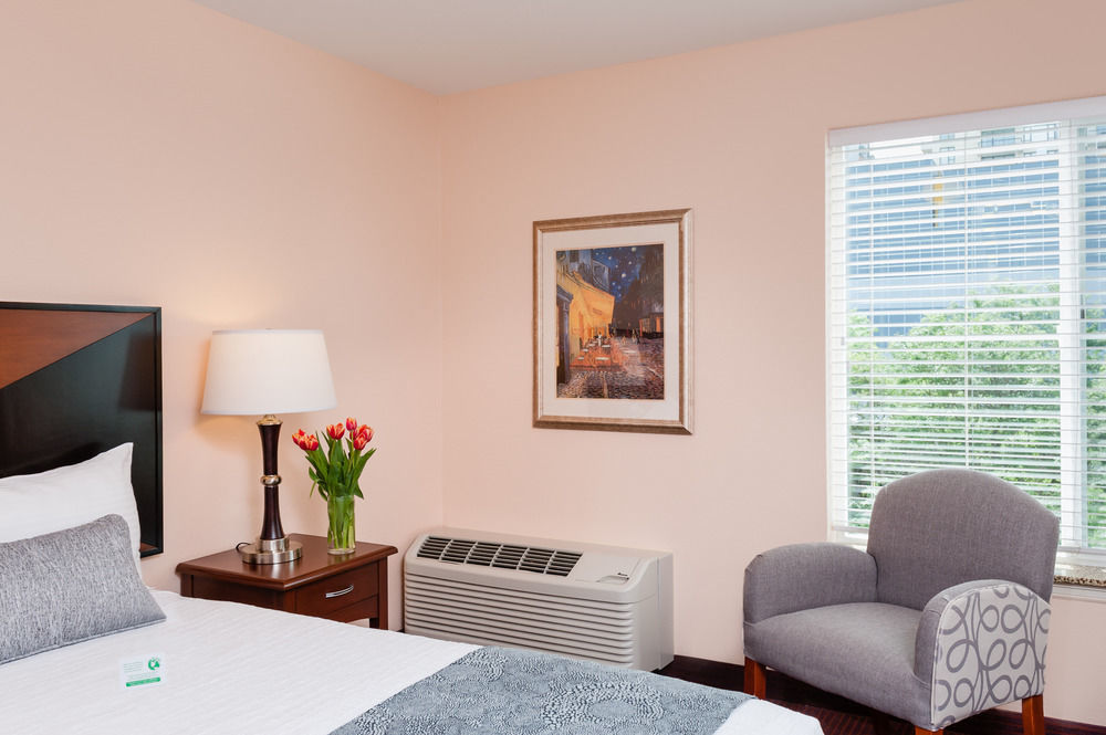 Belltown Inn 3*
