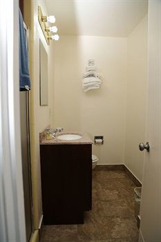 La Hacienda Motel