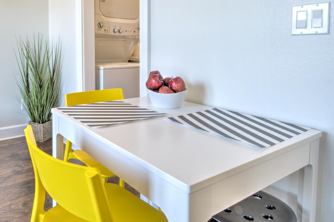Renovated Bright 1 Bedroom In The Heart Of Capitol Hill - B