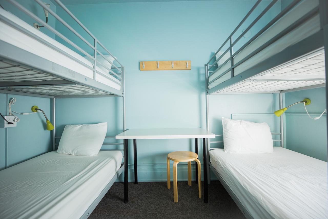 Hostel American Hotel Hostel *