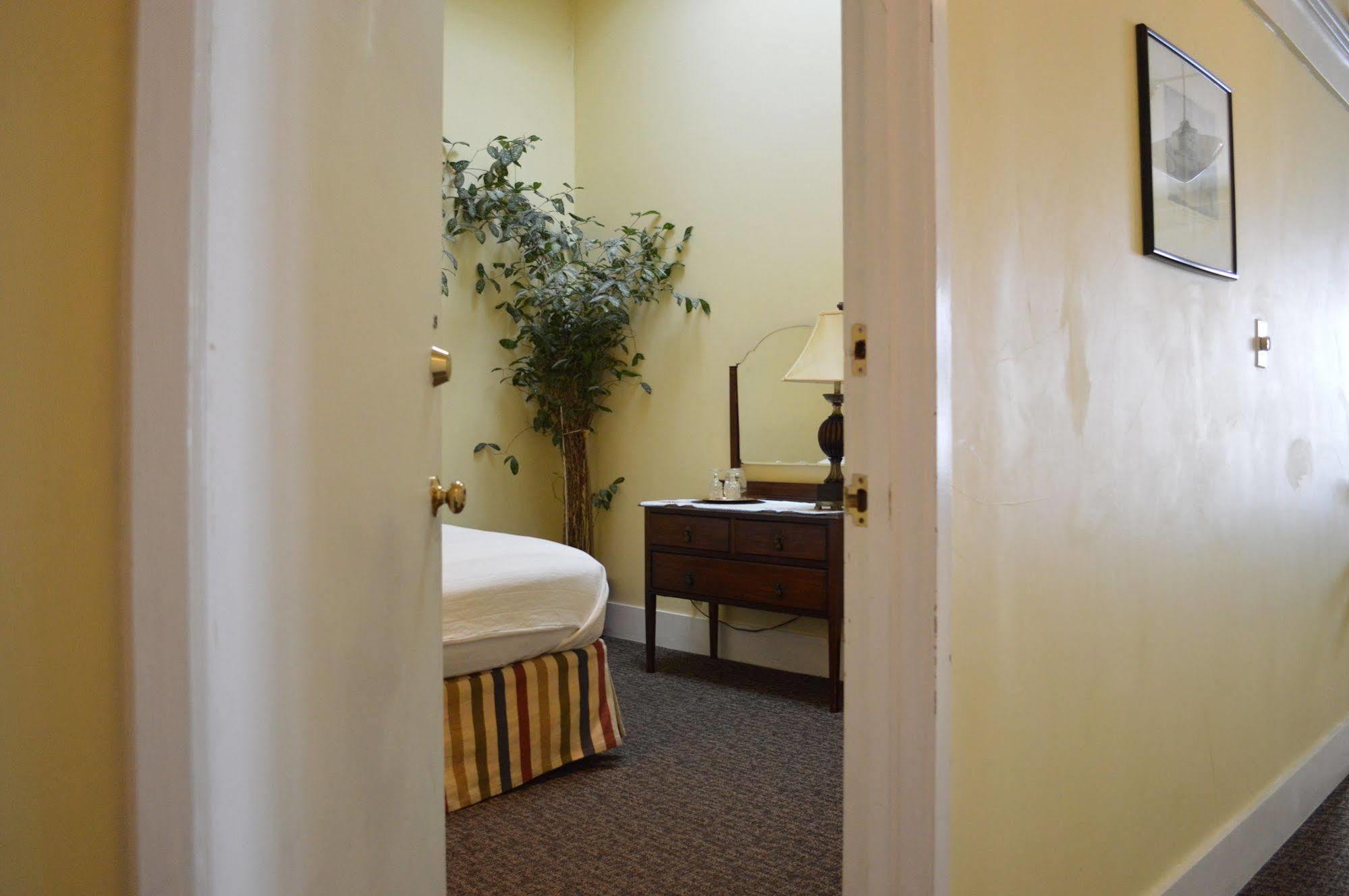 Nichols Bed & Breakfast