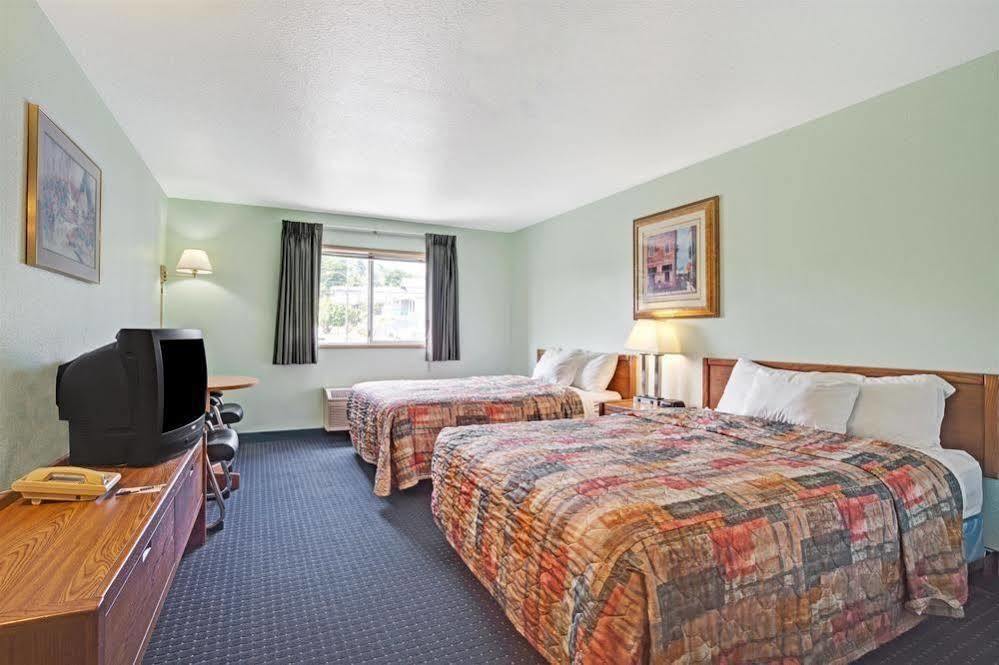 Travelodge By Wyndham North Of Downtown Motel