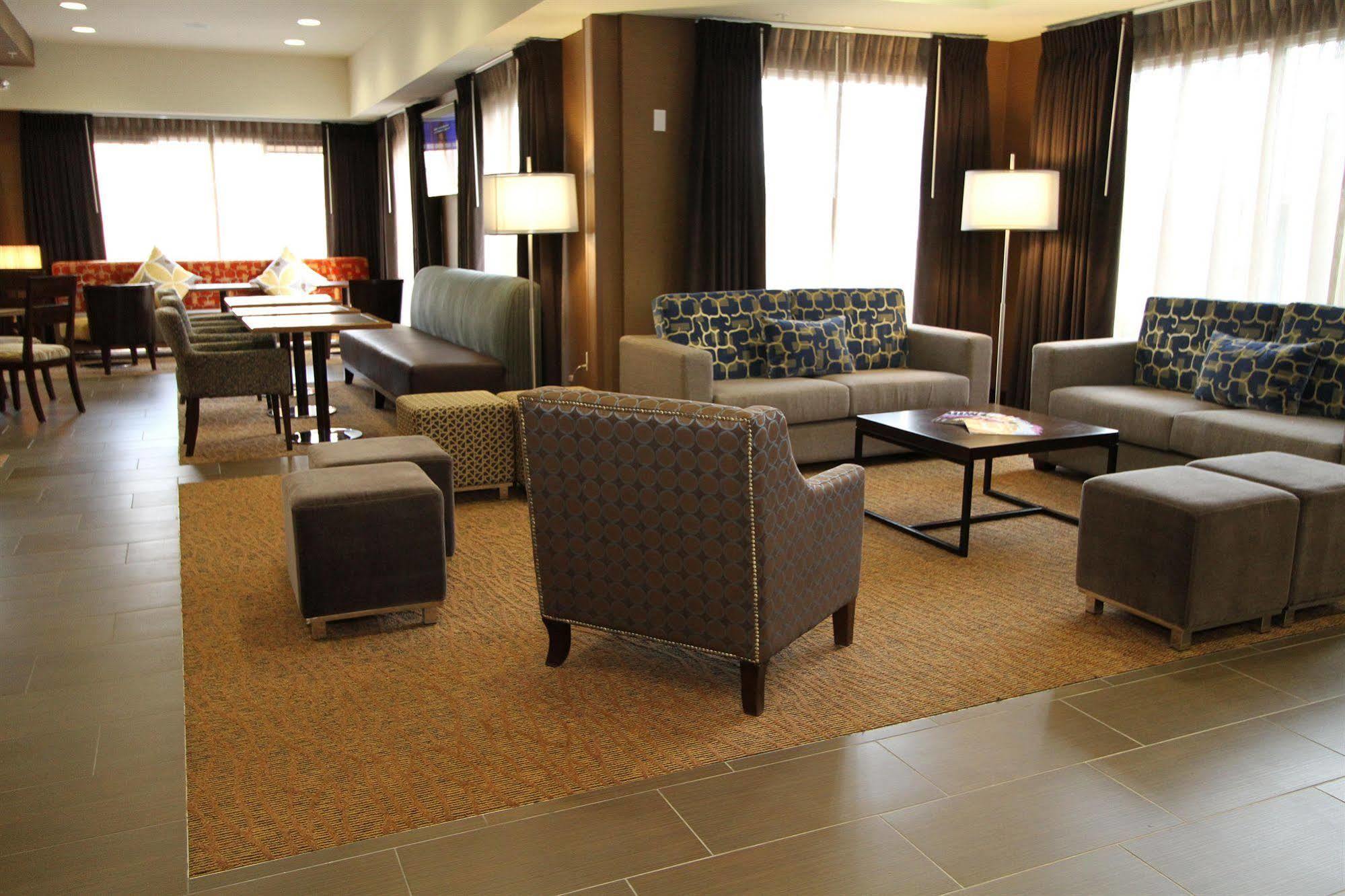 Hampton & Seattle-downtown Hotel