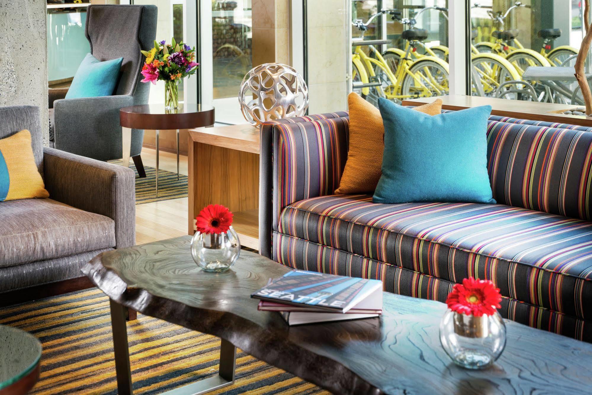 Staypineapple, Watertown Hotel, District 3*