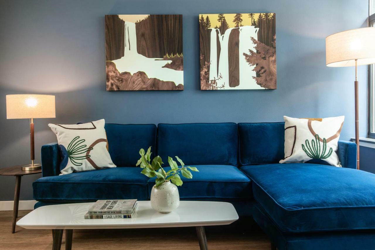Domicile Suites At Harbor Steps * Seattle