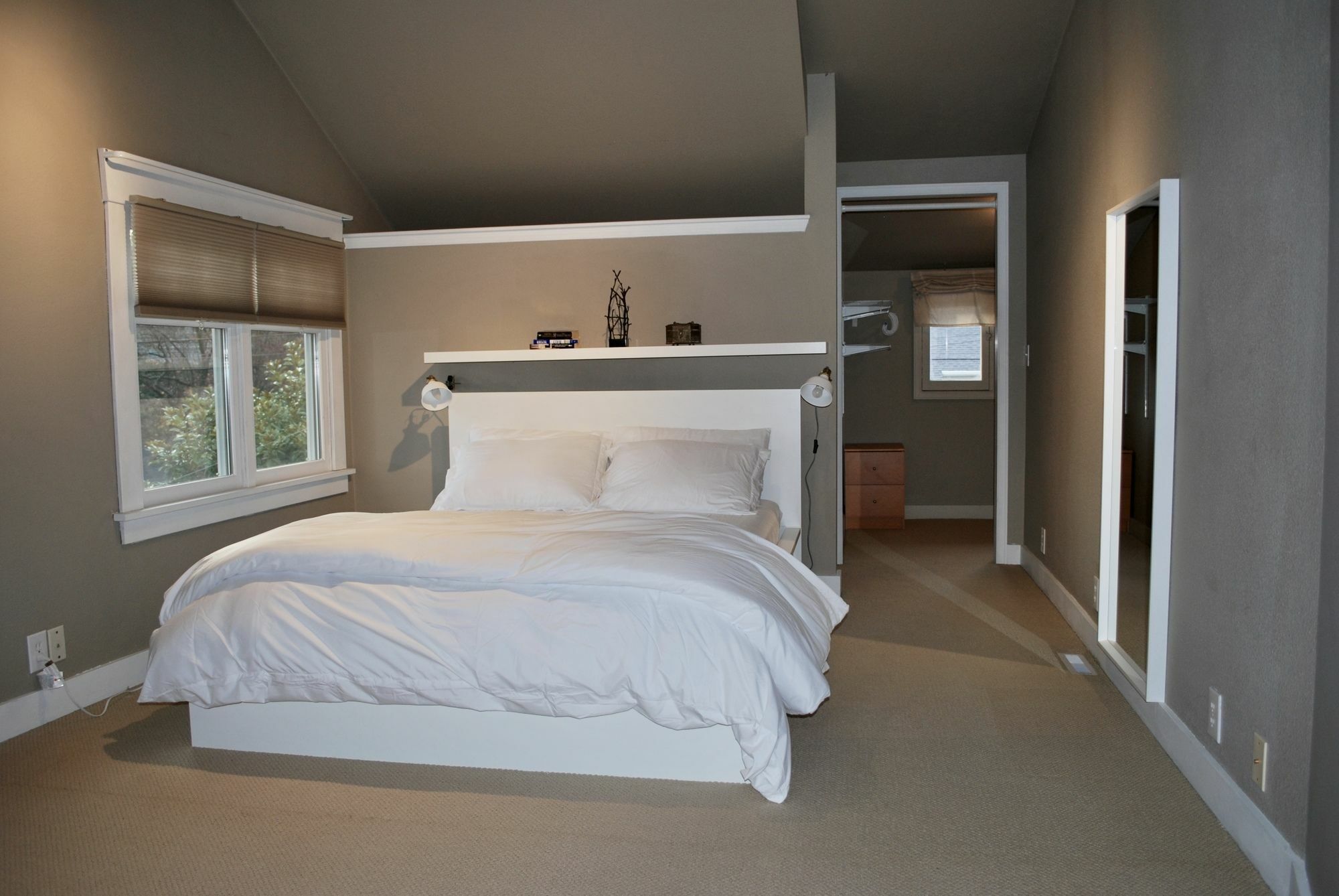 Stylish Craftsman Premium Comfort Seattle