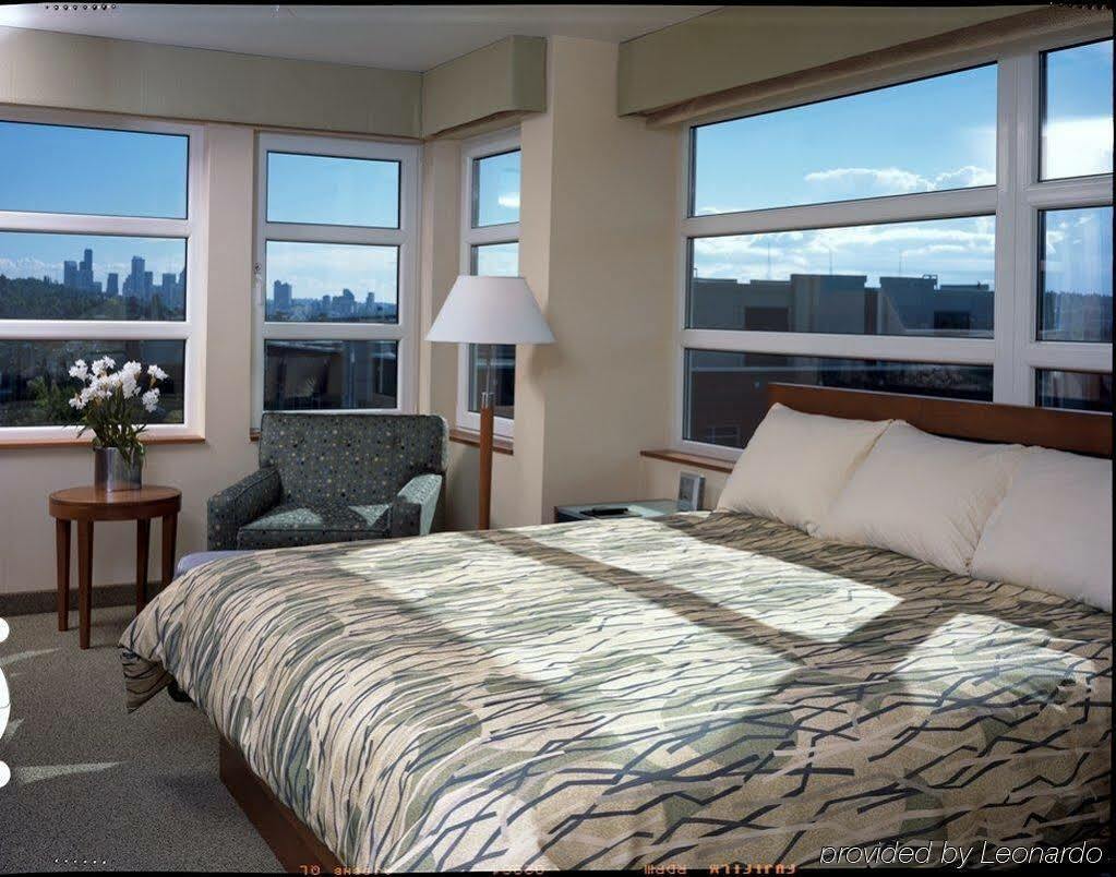 Staypineapple, Watertown Hotel, District Hotel 3*