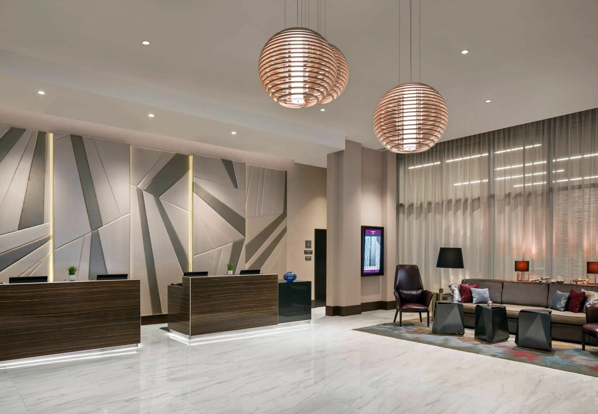 By Marriott Downtown Convention Center Hotel 3*