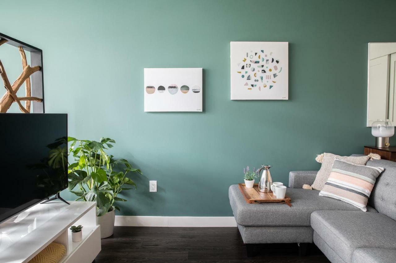 Apartment Domicile At Helios Seattle