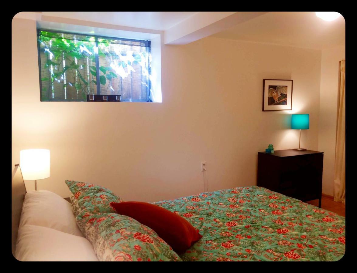 Greenlake Getaway Apartment Seattle