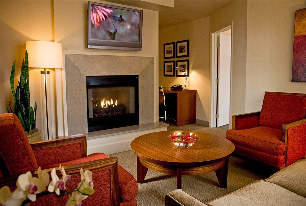 Hotel The Paramount 4*