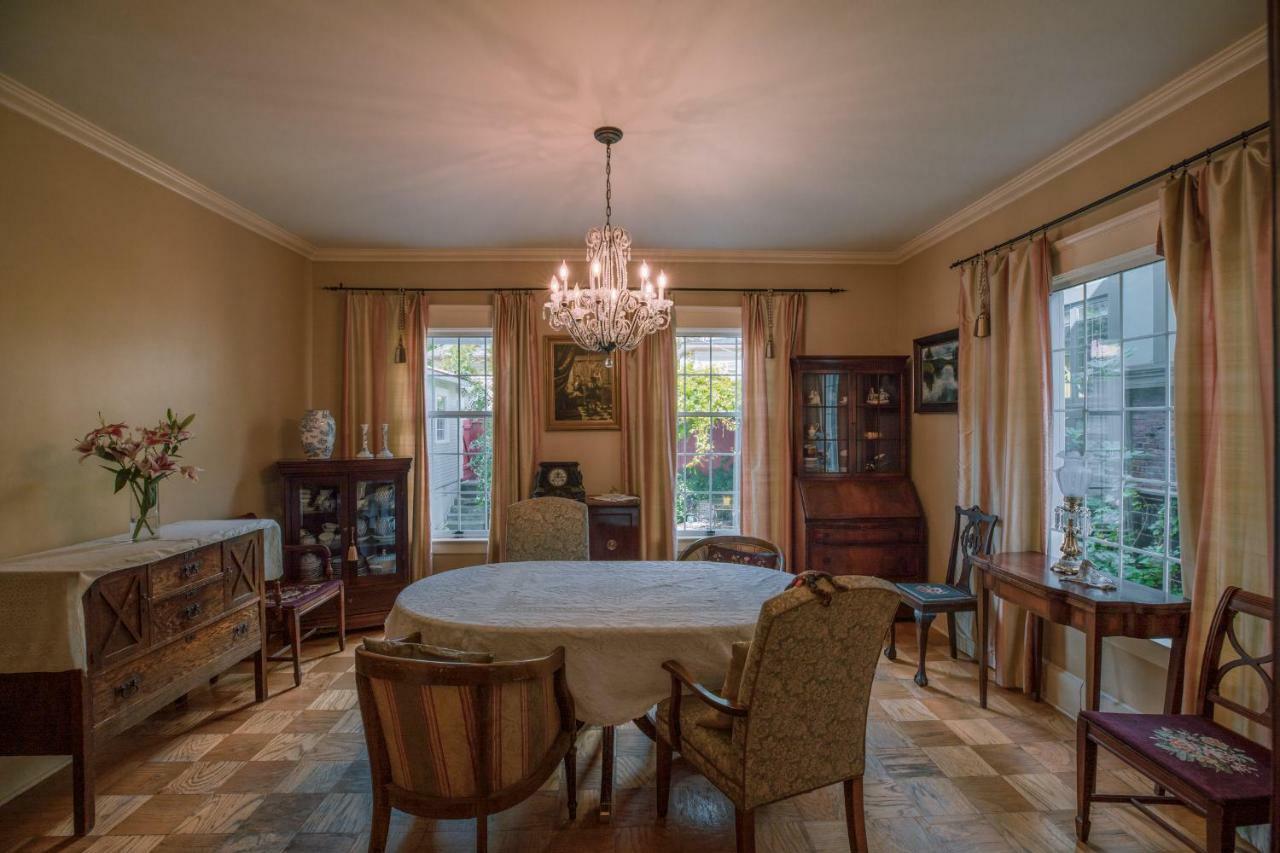 Bed & Breakfast Mozart Seattle