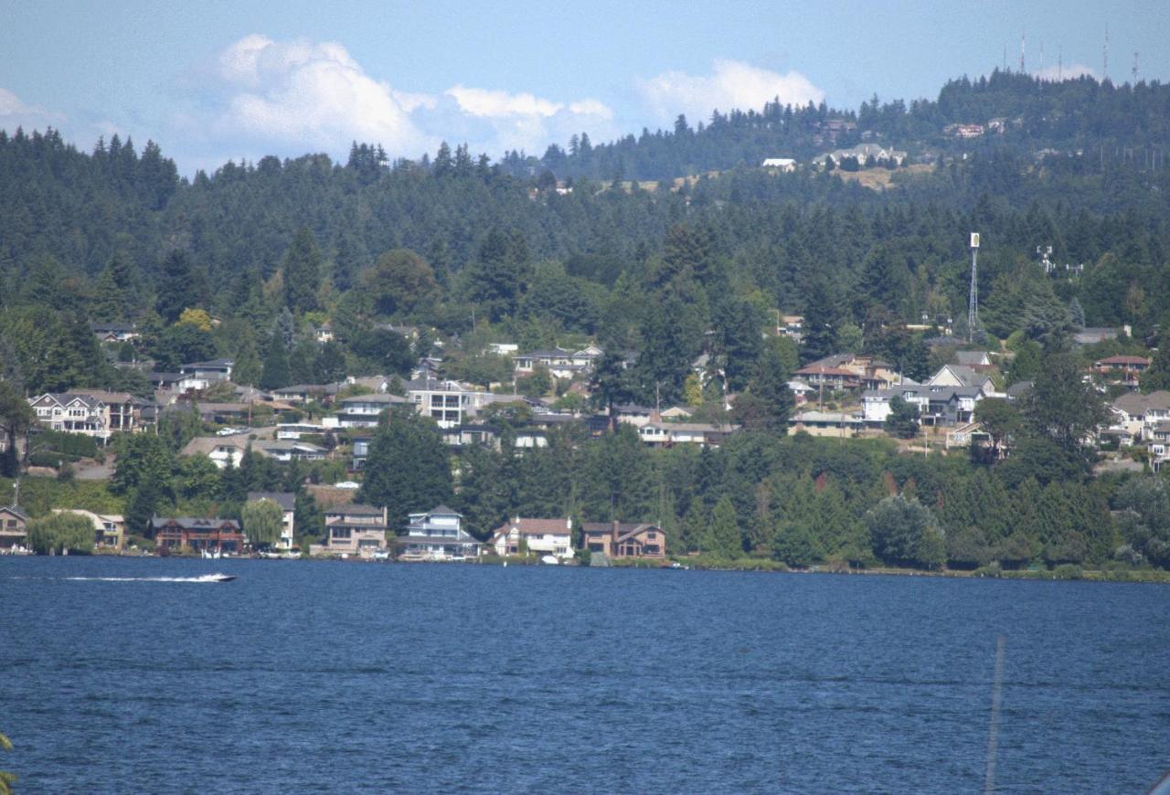 Apartment Water View Seattle