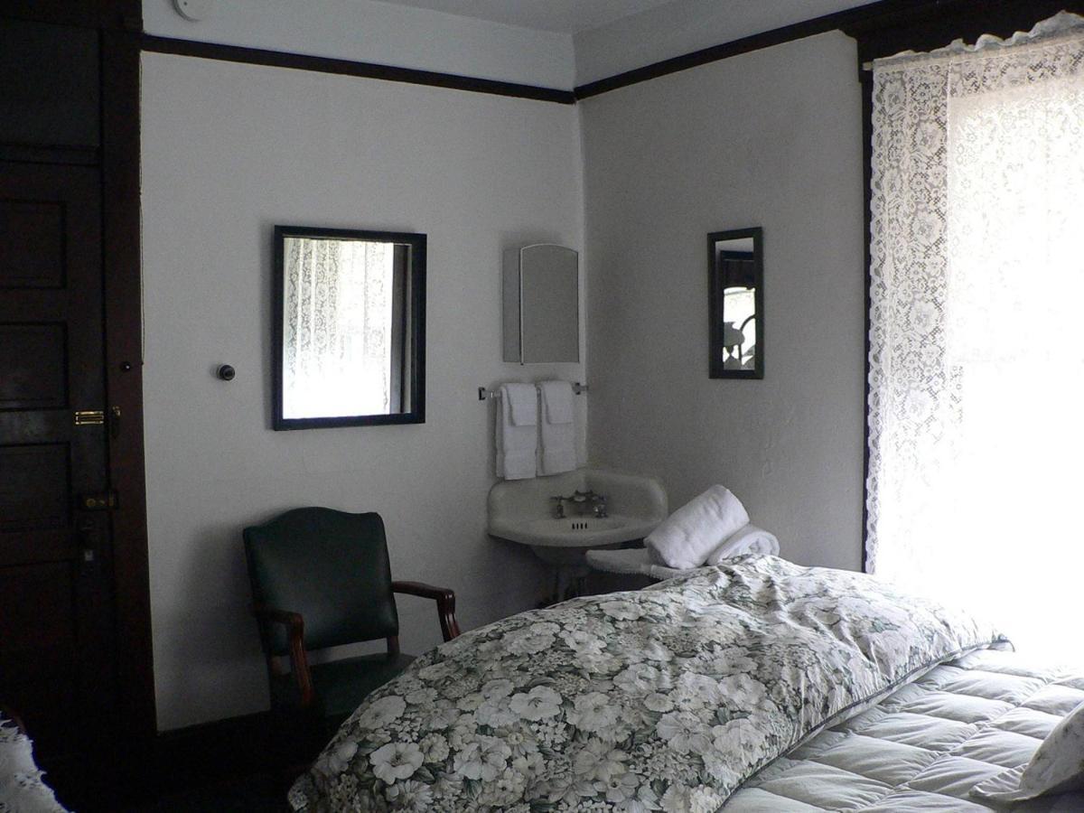 Hotel Panama 2*