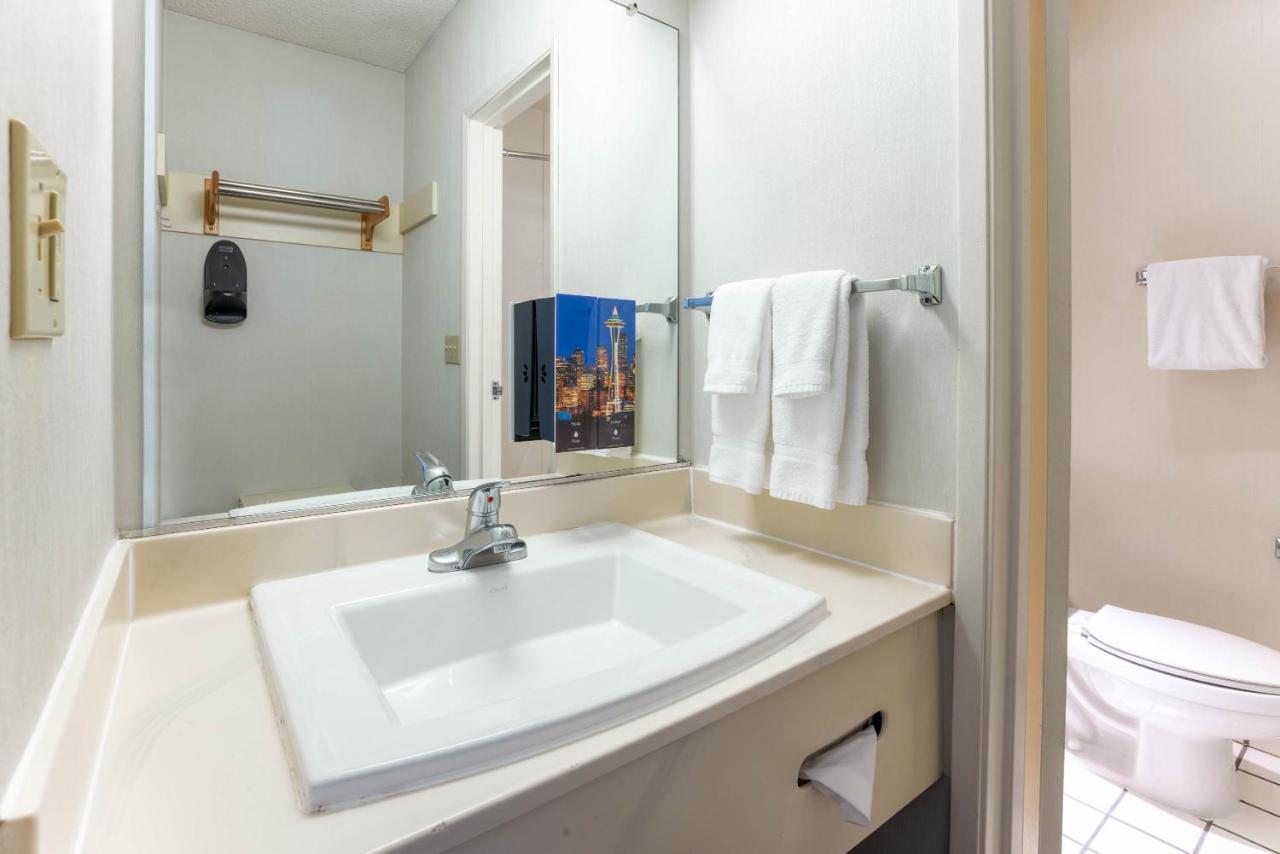 Hotel The Loyal 3*