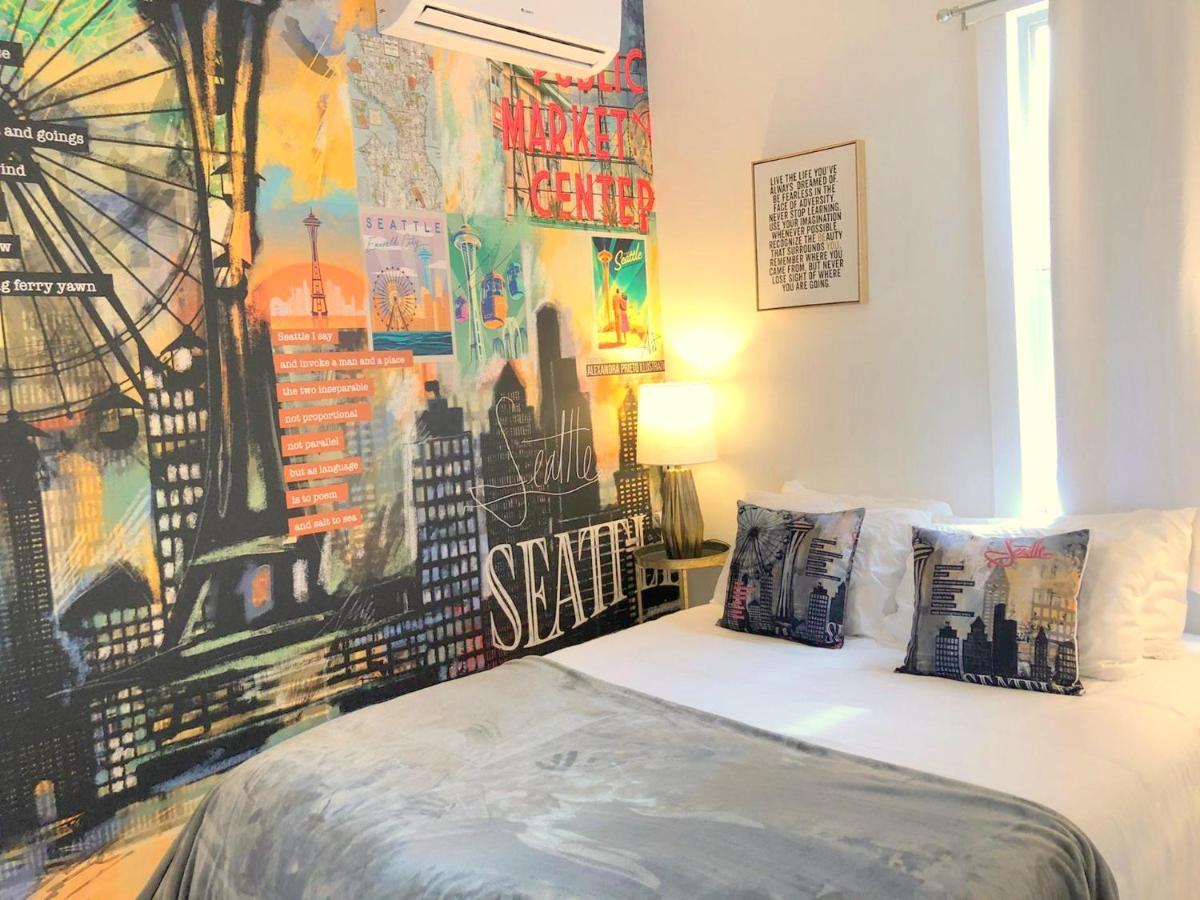 The Art 3* Seattle