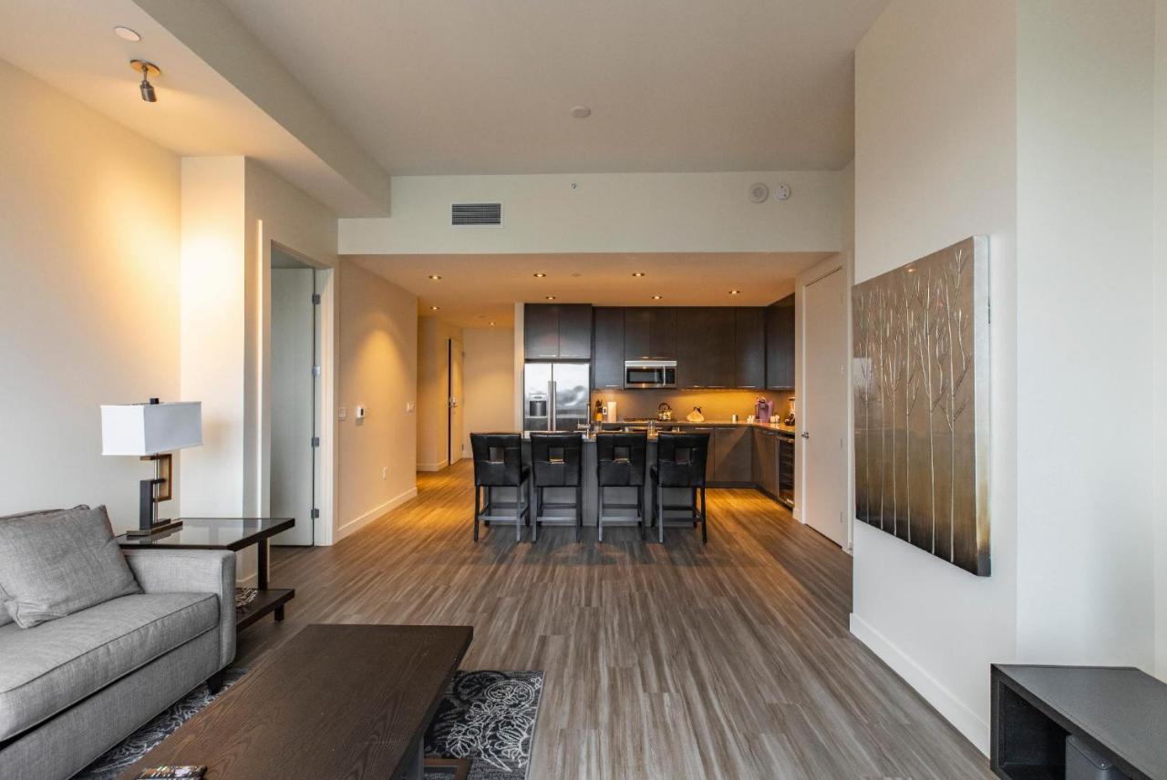 Pike And Pine Apartments Apartment *