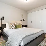 Madison Park Seattle With Outdoor Private Garden And Grill 1Br 1Ba