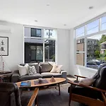 Deactivated- Rooftop Patio With Grill 2Br 3Ba Central, Walkable Location