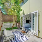 5 Min To Downtown Seattle! 3Br & 2Ba Cozy Townhome Townhouse