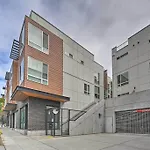 Stylish Ballard Studio 15 Mins From Space Needle
