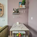 Stylish Ballard Studio 15 Mins From Space Needle