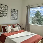 A Premier Smart Condo With Parking