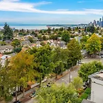Autumn Leaves In Jefferson Park