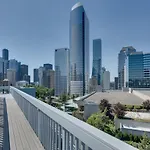 Downtown Seattle Condo With Rooftop Deck And Views!