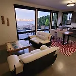 180 Degree, Unobstructed Bluff View!