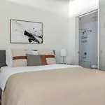 Bell Town Jr 1Br W Rooftop Nr Shopping Dining Sea-651