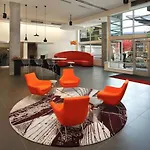 Blueground Lqa Gym Shared Garden Wd Lounge Sea-766