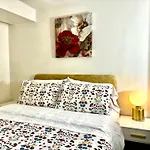 Cozy Private Room With Shared Bathroom On The 1St Floor - Conveniently Located Near Seatac Airport And Downtown