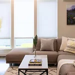 47Th Elegance By Betterstay