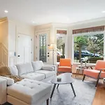 3Br 2Ba Kinnear Townhouse In Queen Anne, Seattle