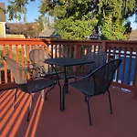 Rainier Guesthouse Private Rooms - Walk To Metro