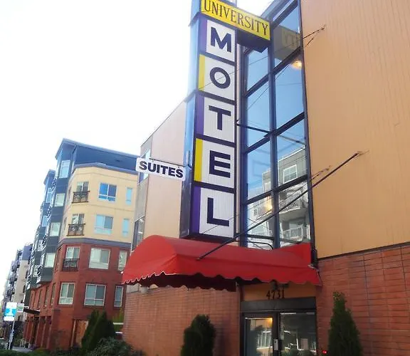 University Motel Suites
