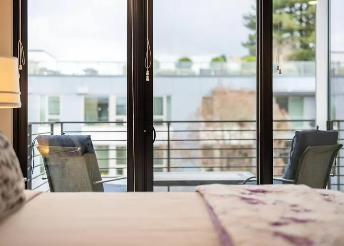 West Seattle\'S Modern Townhome
