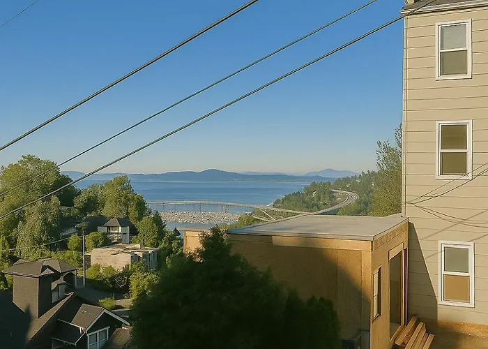 West Queen Anne Townhouse
