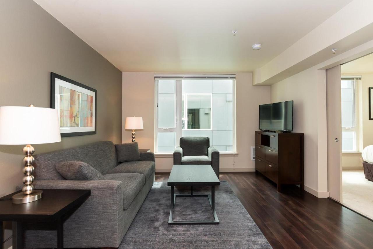 Capitol Hill Exclusive Luxury Apartment
