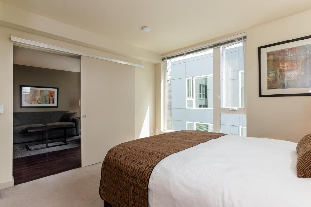 Capitol Hill Exclusive Luxury Apartment *