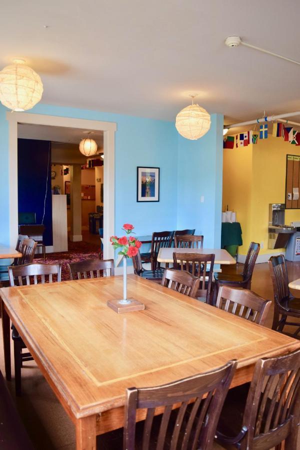 Green Tortoise Hostel Seattle