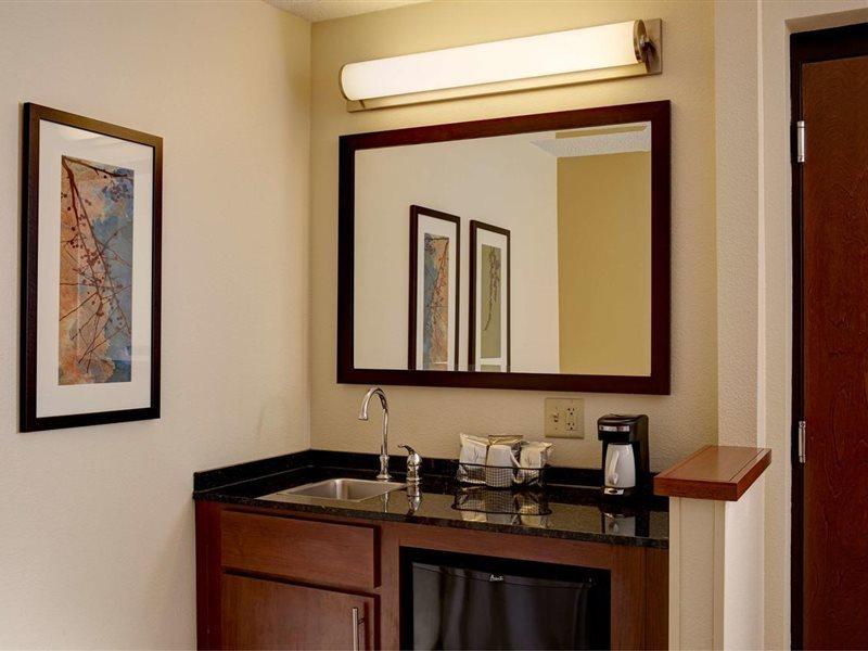 Hyatt Place Downtown Hotel