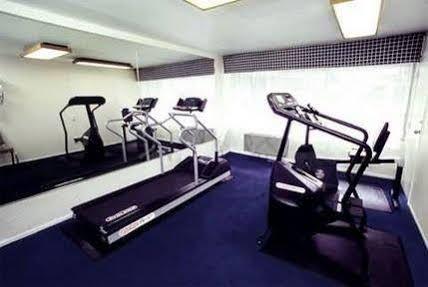 Sixth Avenue Hotel 2*