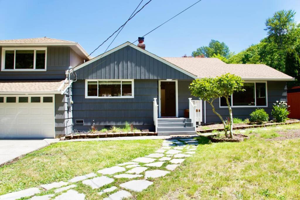 Holiday home Private Getaway Near Washington! *