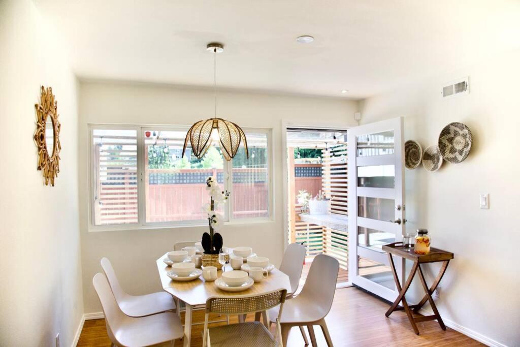 Private Getaway Near Washington! Holiday home *