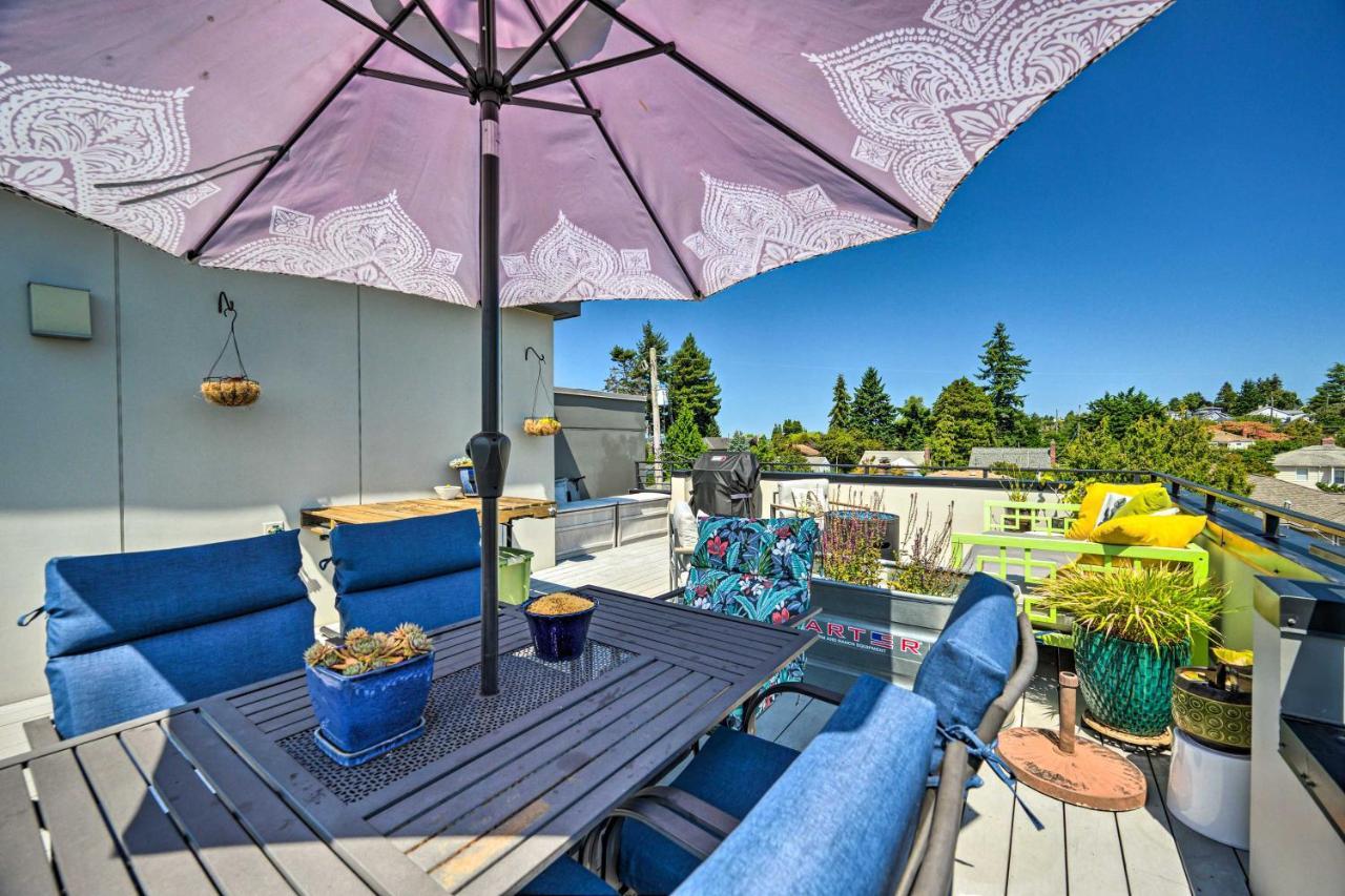 Holiday home Retreat With Canal And Mountain Rooftop Views! *